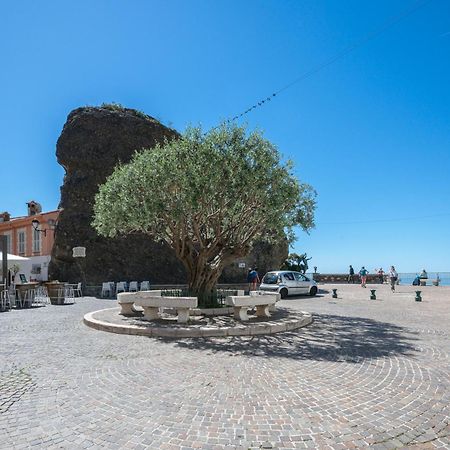 Le Coq Grimaldi - Wifi - Air Conditioning - Quiet Roccabruna Esterno foto